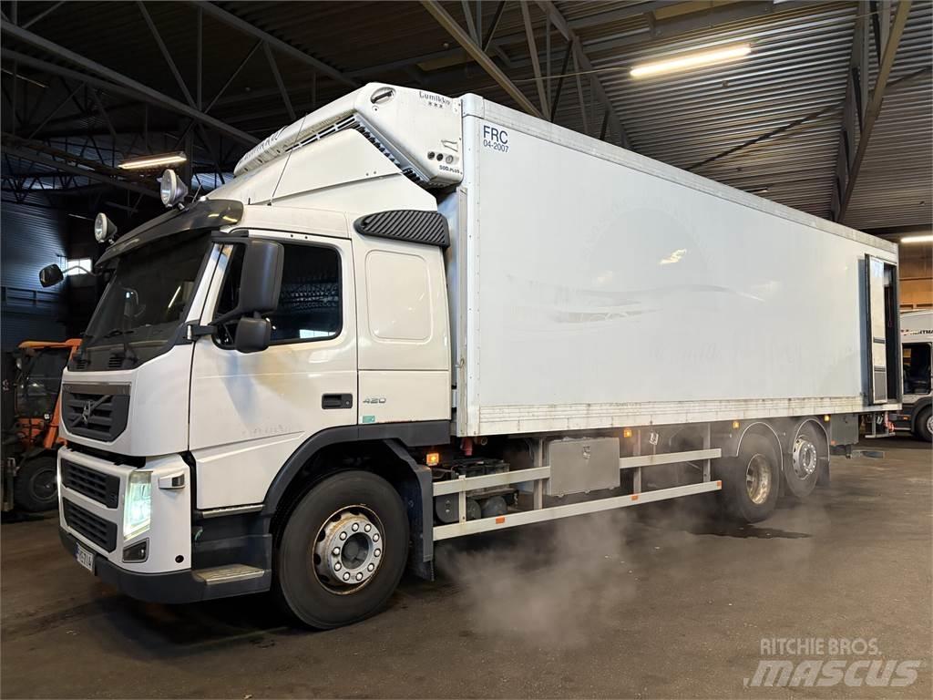 Volvo FM13 6x2 Furgons