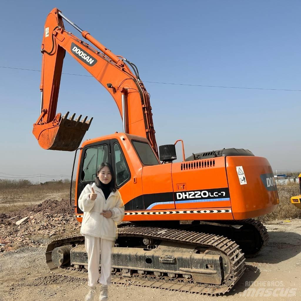 Doosan DH220LC-7 Kāpurķēžu ekskavatori