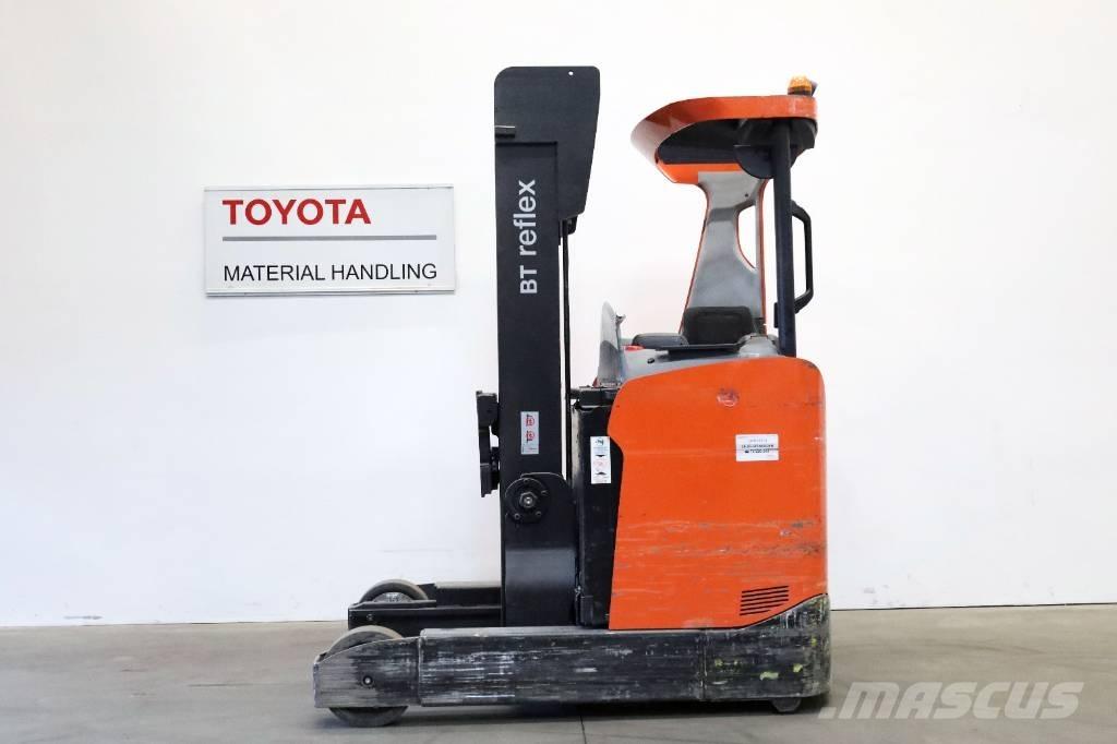 Toyota RRE200H Lielaugstuma pārvadātājs