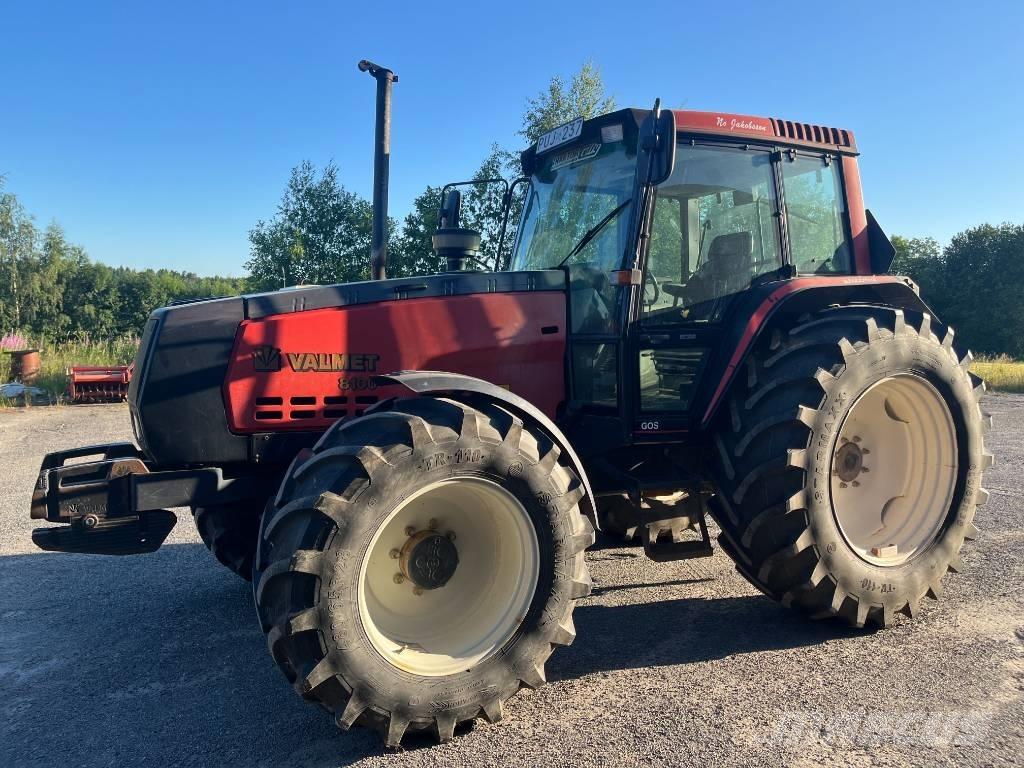 Valtra Valmet 8100 Traktori