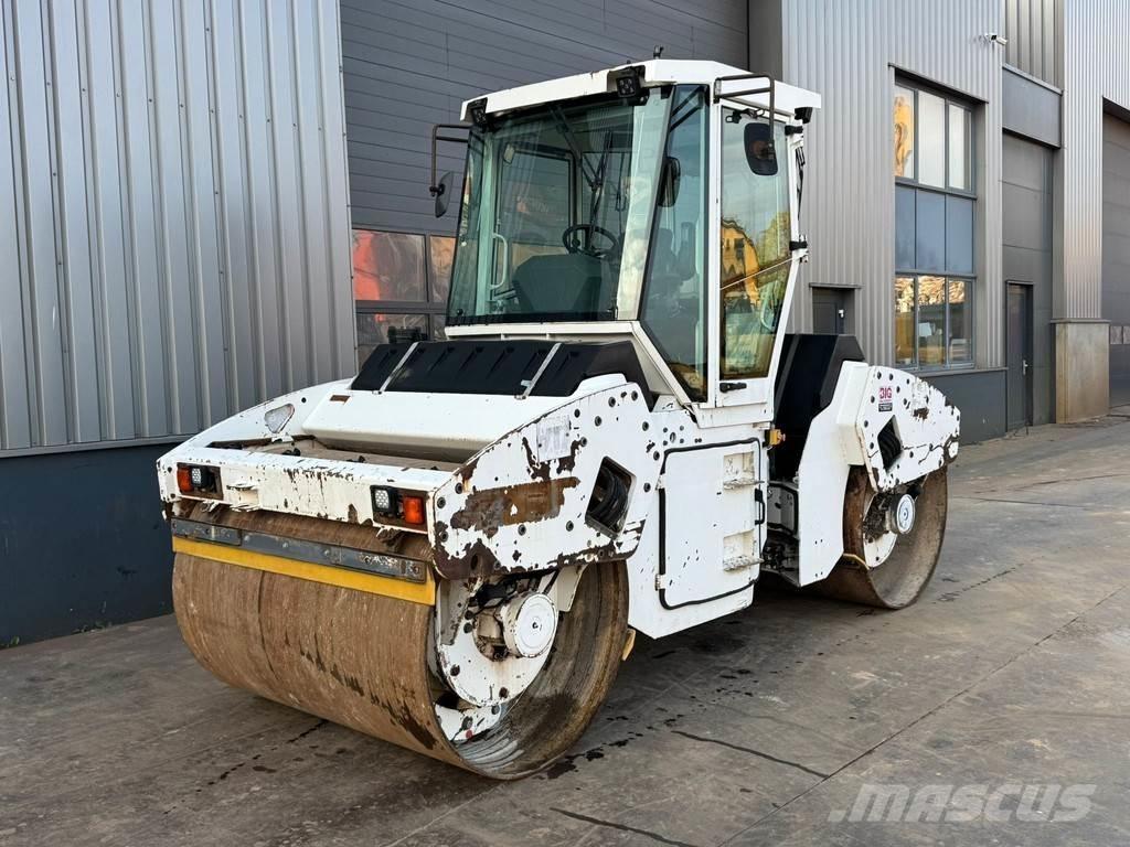 Hamm HD110 Divvalču grunts veltņi