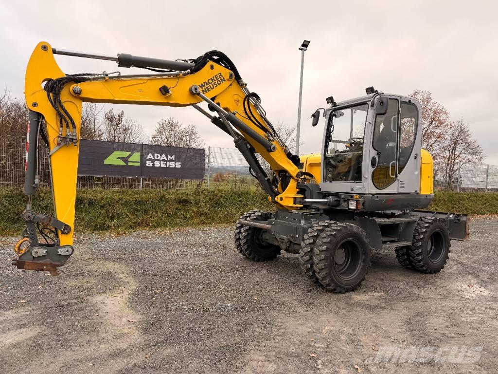 Wacker Neuson EW100 Ekskavatori uz riteņiem