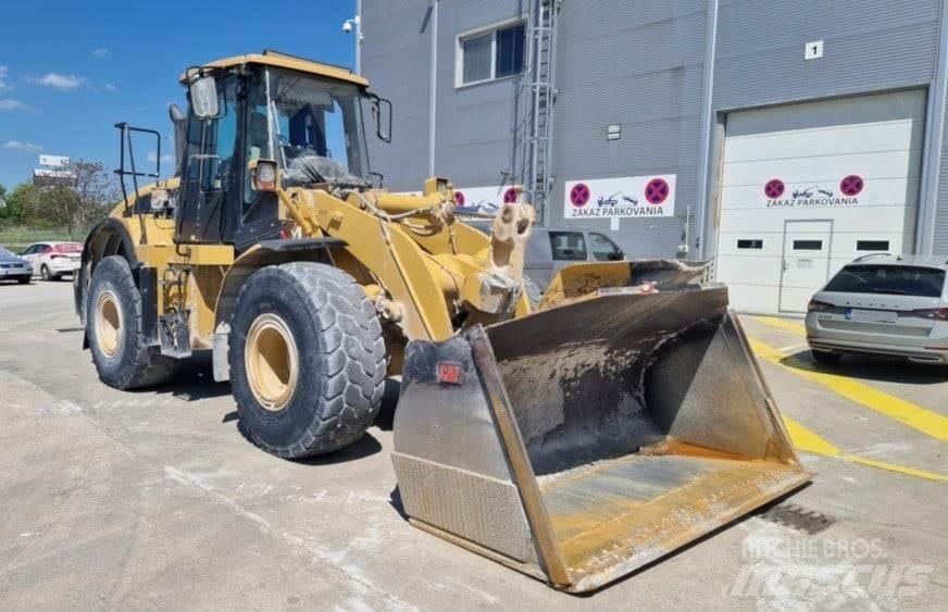 CAT 962H Iekrāvēji uz riteņiem
