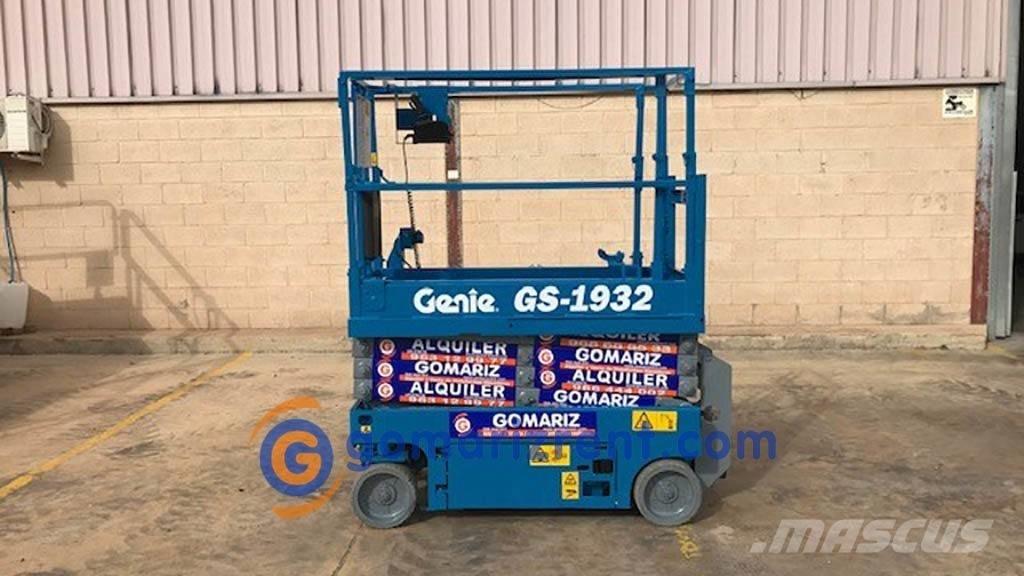 Genie GS 1932 Šķerveida pacēlāji
