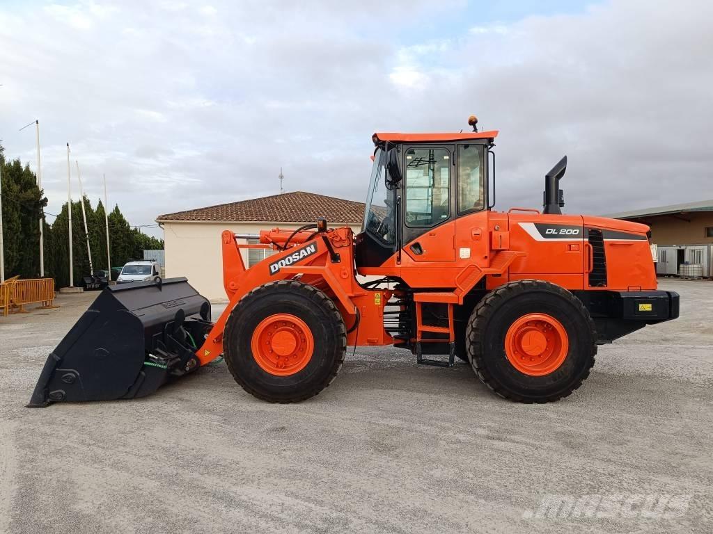 Doosan DL200-5 Mini iekrāvēji