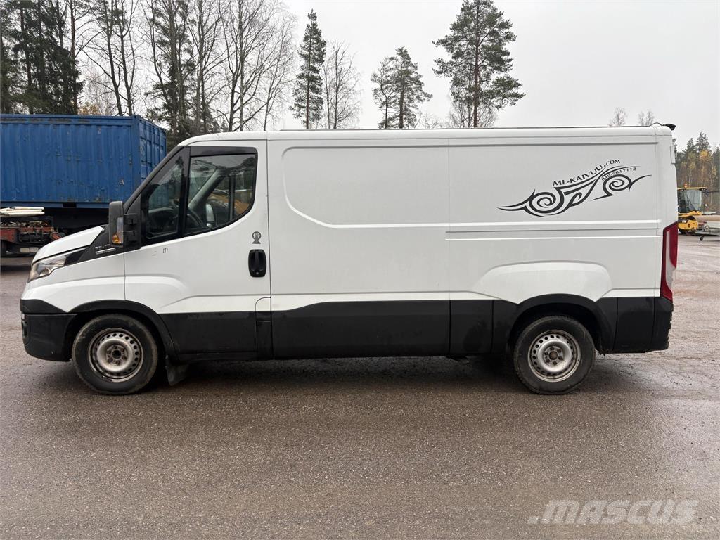 Iveco 35S13 Preču pārvadāšanas furgoni