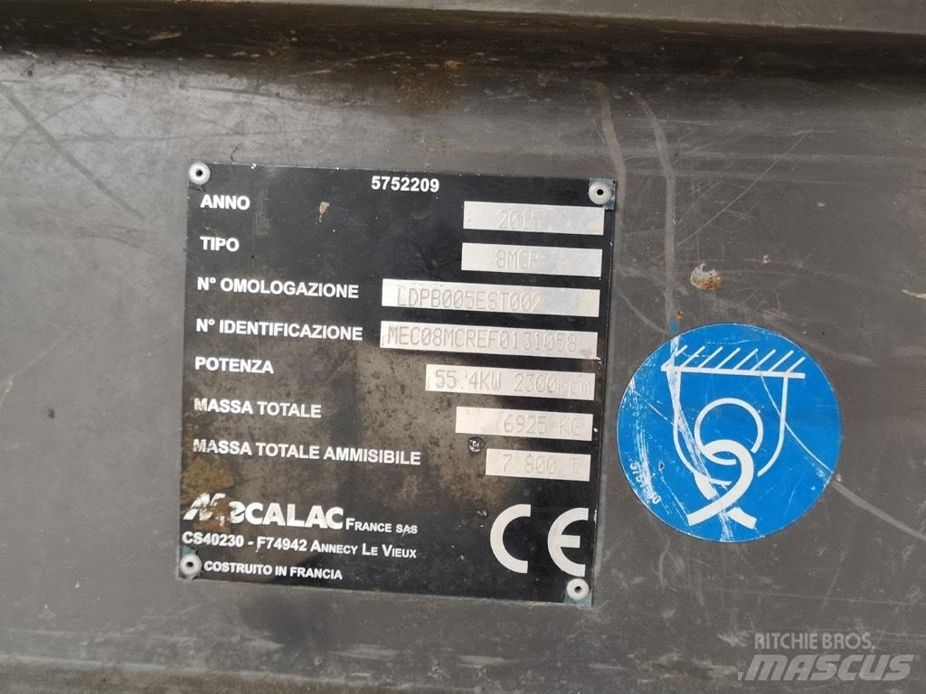 Mecalac 8 M CR Kāpurķēžu ekskavatori