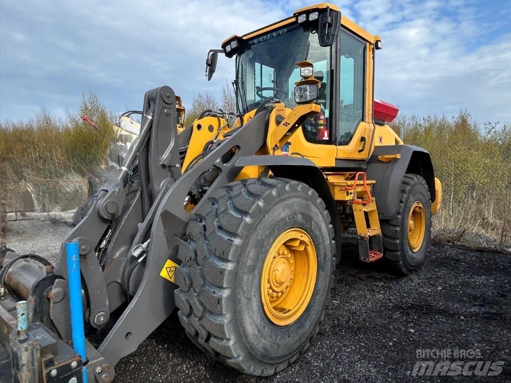 Volvo L 90 H Iekrāvēji uz riteņiem