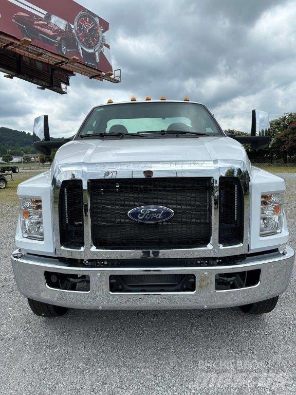 Ford F-750 Šasija ar kabīni