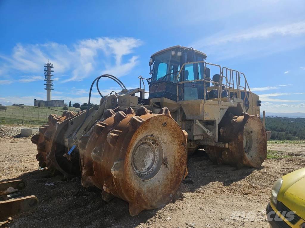 CAT 836 H Atkritumu preses
