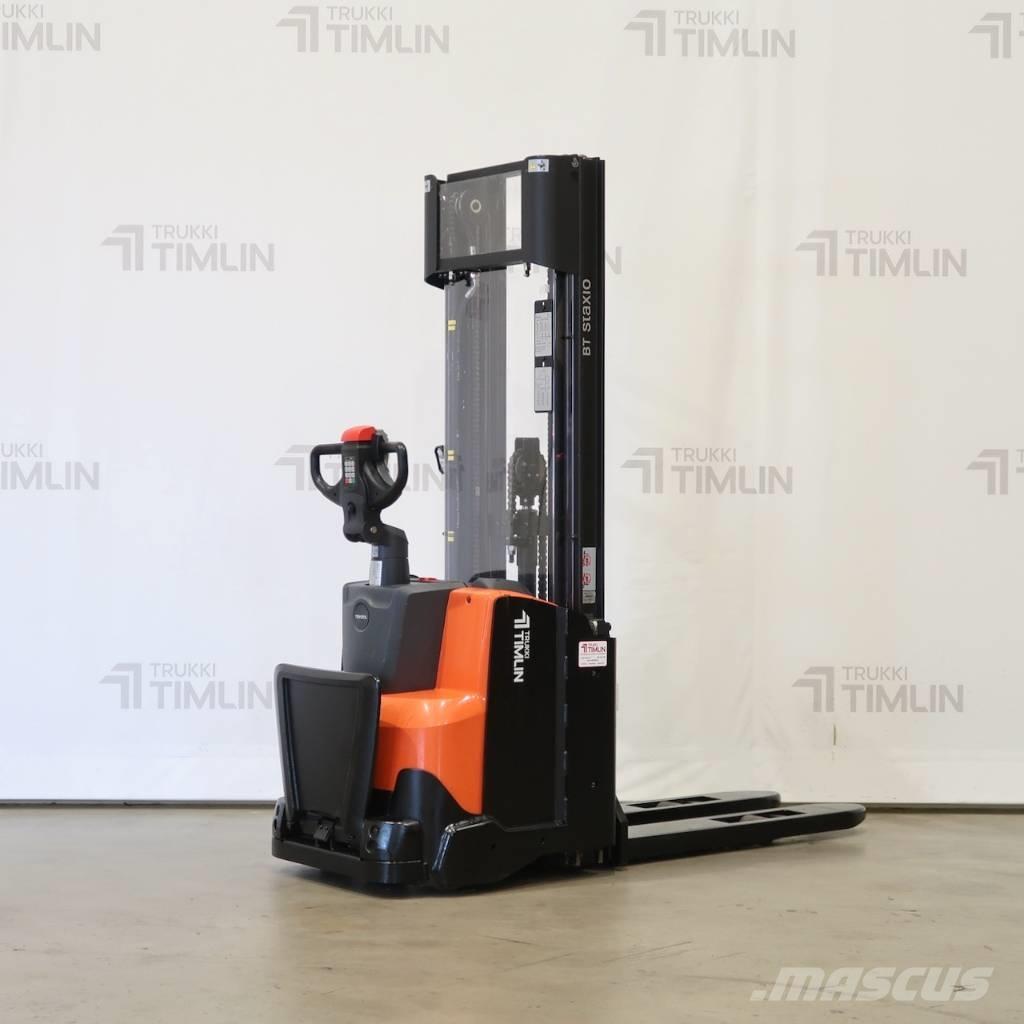 Toyota SWE120L Pašgājēji krautnētāji