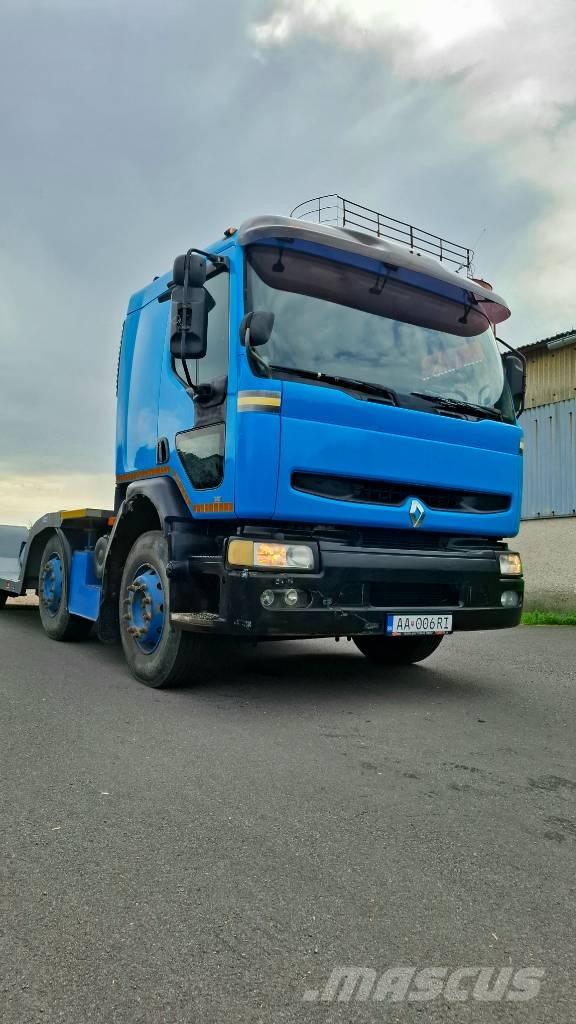 Renault Premium 340 Treileri meža tehnikas transportēšanai