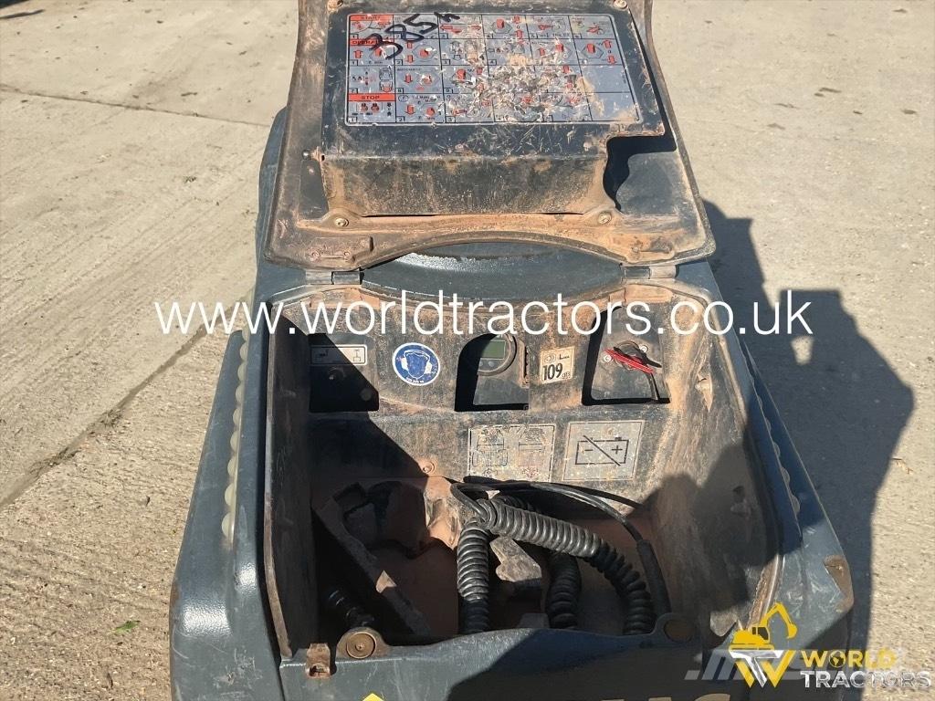 Bomag BMP 8500 Vibratori