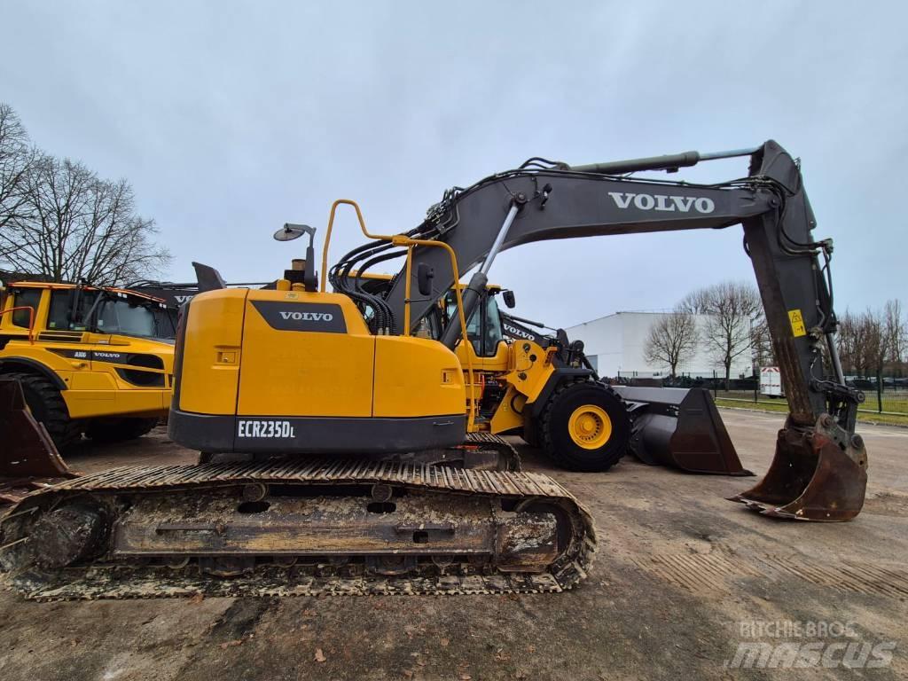 Volvo ECR 235 D Kāpurķēžu ekskavatori
