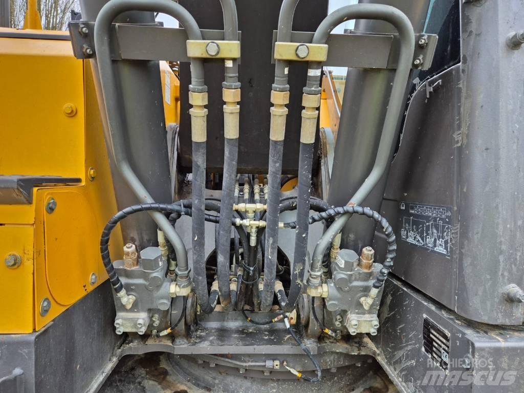 Volvo ECR 235 D Kāpurķēžu ekskavatori