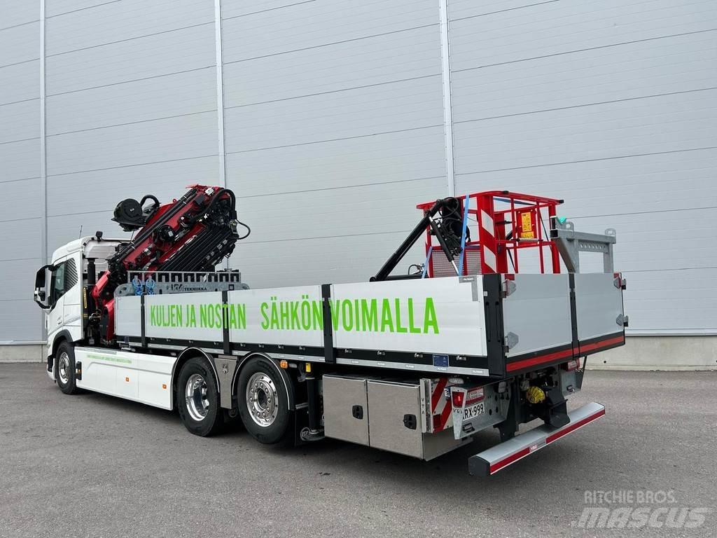 Volvo FM ELECTRIC Smagās mašīnas ar celtni