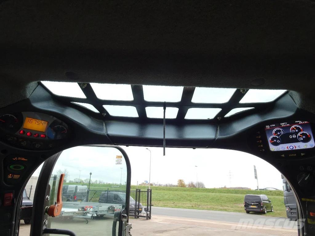 Bobcat T450 Lietoti riteņu kompaktiekrāvēji