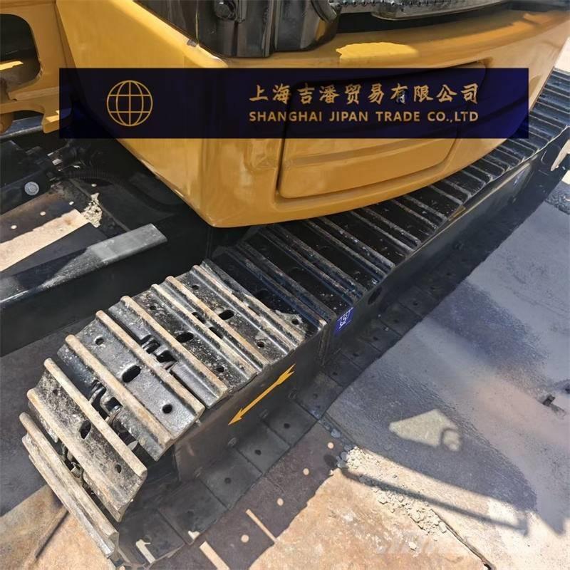 CAT 303.5 E CR Mini ekskavatori < 7 t