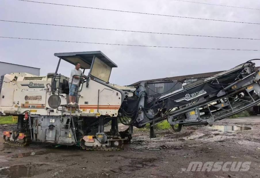 Wirtgen 1900DC Asfalta dzesēšanas iekārtas