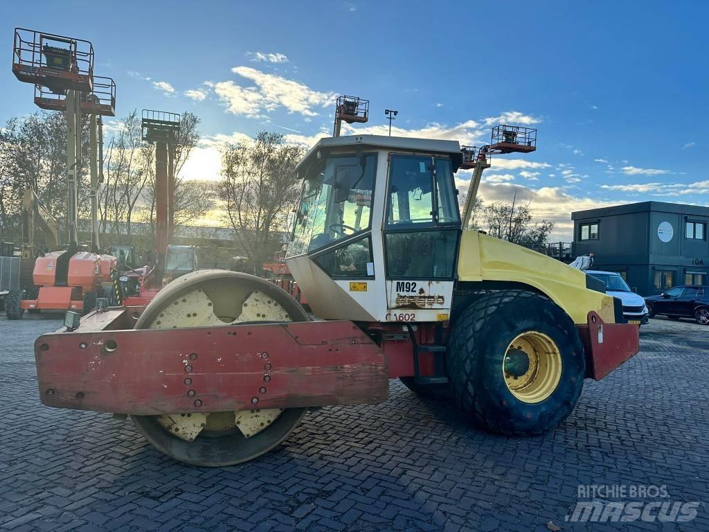 Dynapac CA 602 D Vienvalča grunts veltņi
