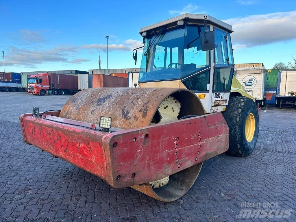 Dynapac CA 602 D Vienvalča grunts veltņi