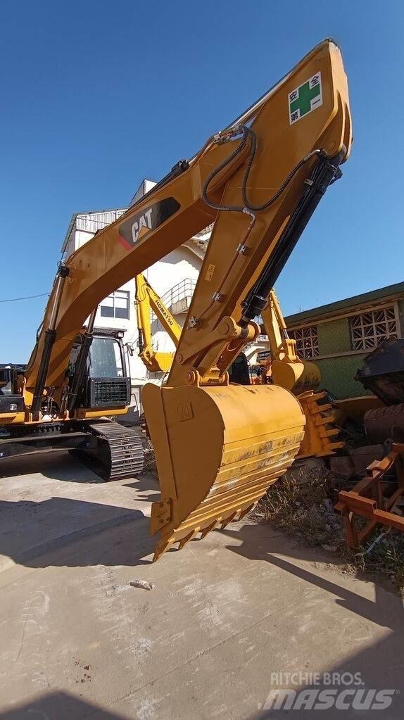 CAT 330 D2 Kāpurķēžu ekskavatori