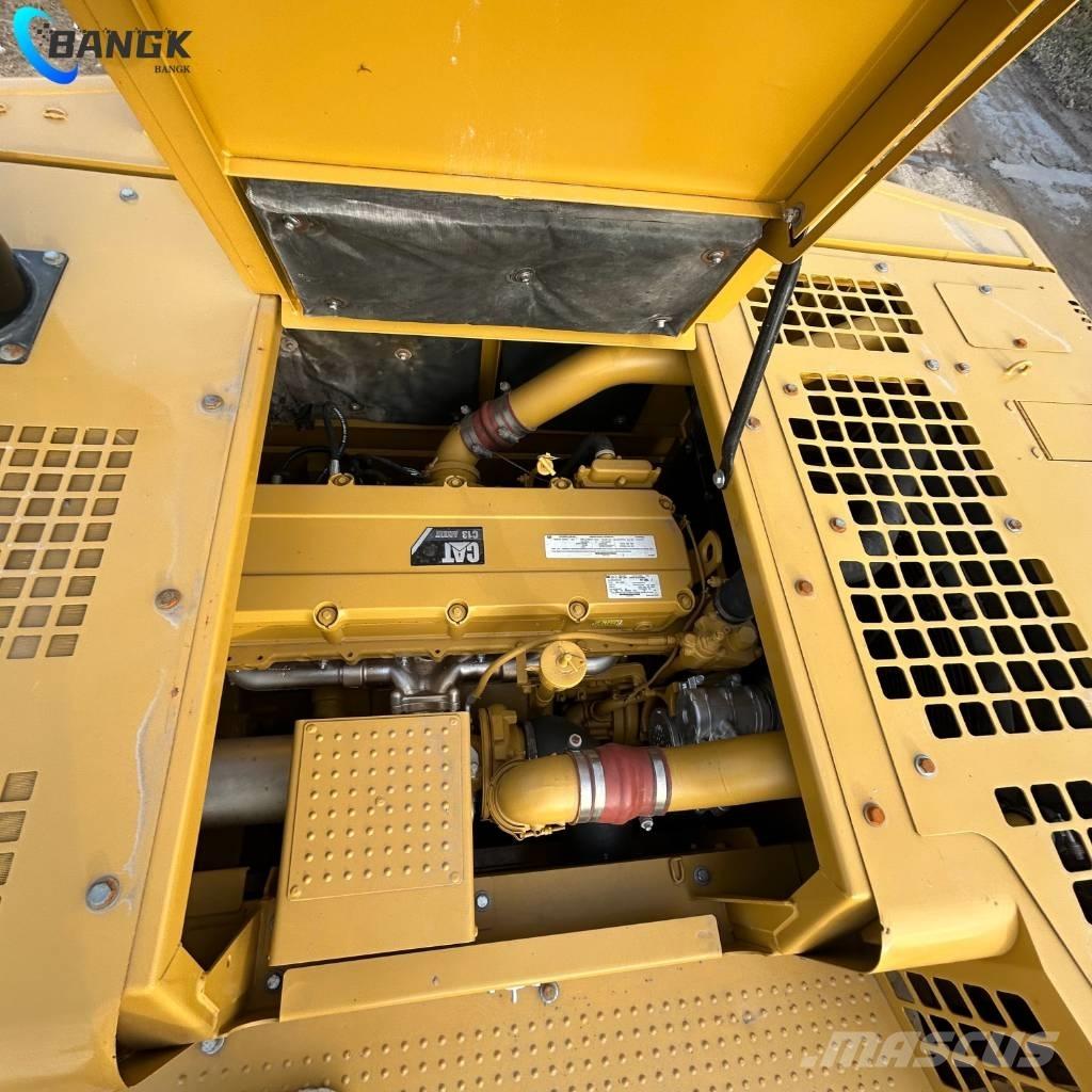 CAT 349D2 Kāpurķēžu ekskavatori