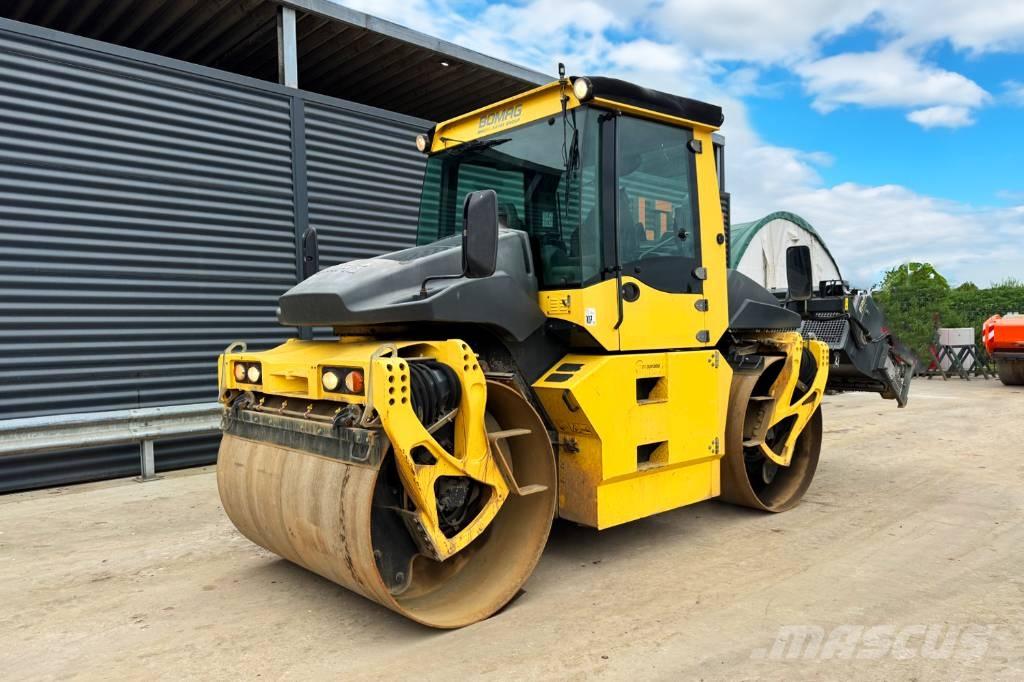 Bomag BW 174 AP-4V Divvalču grunts veltņi