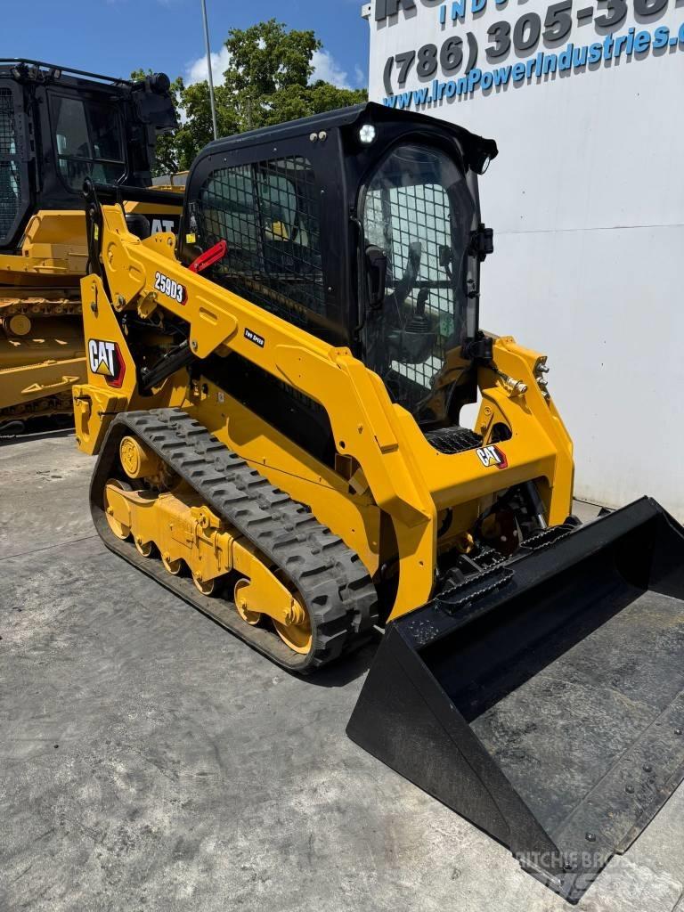 CAT 259D3 Lietoti riteņu kompaktiekrāvēji