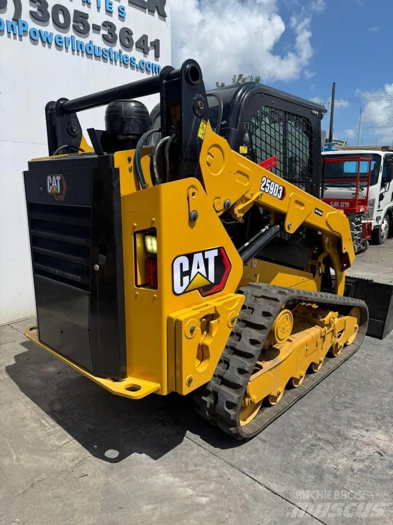 CAT 259D3 Lietoti riteņu kompaktiekrāvēji