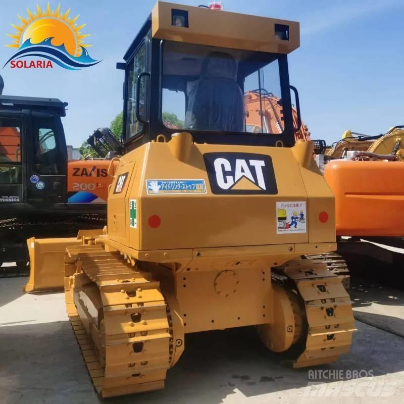 CAT D 5 K Kāpurķēžu buldozeri