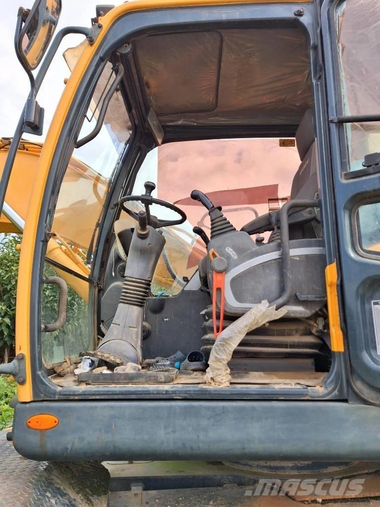 Hyundai Robex 140 W Ekskavatori uz riteņiem