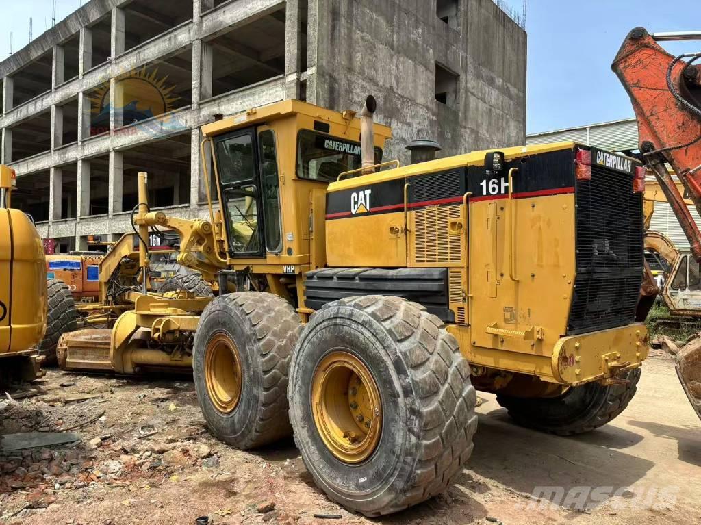 CAT 16 H Greideri