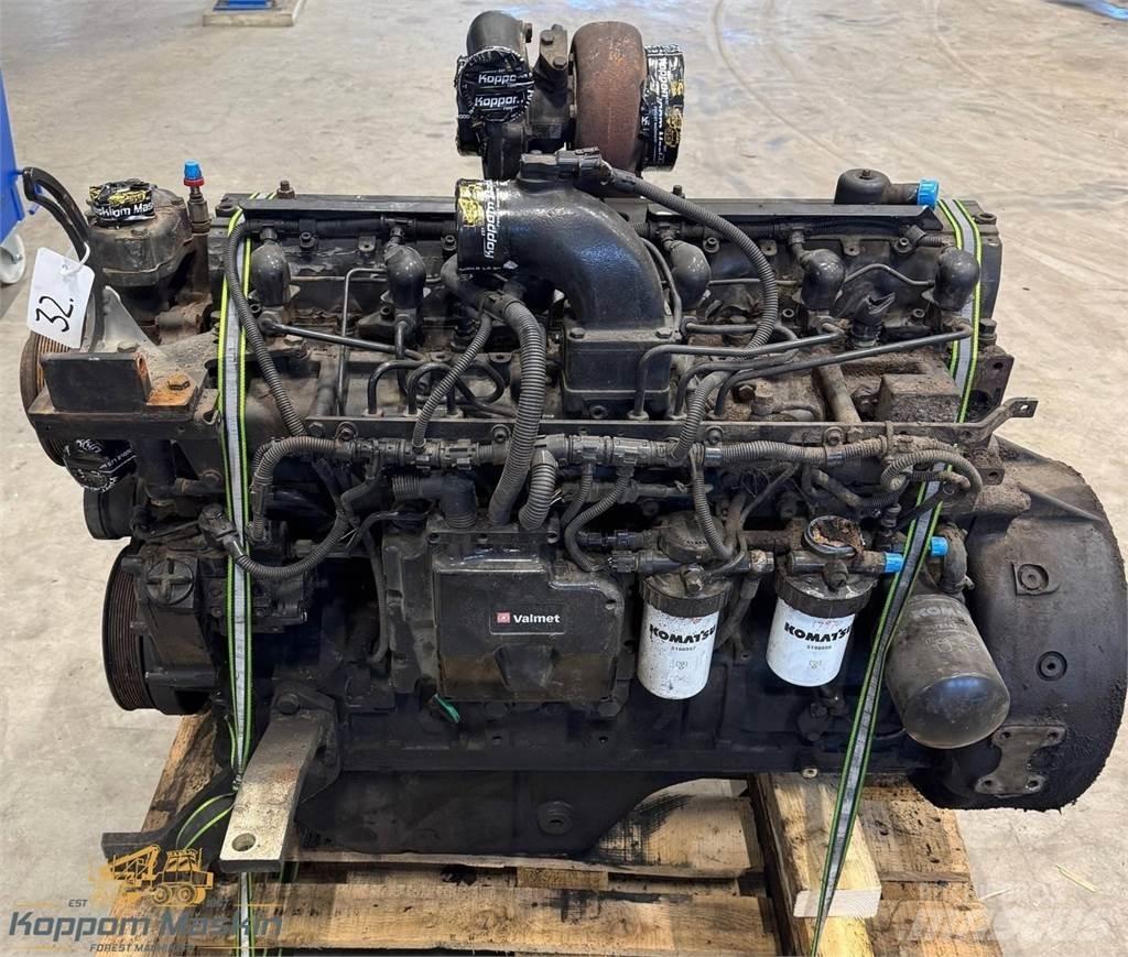 Sisu Valmet 901 Dzinēji