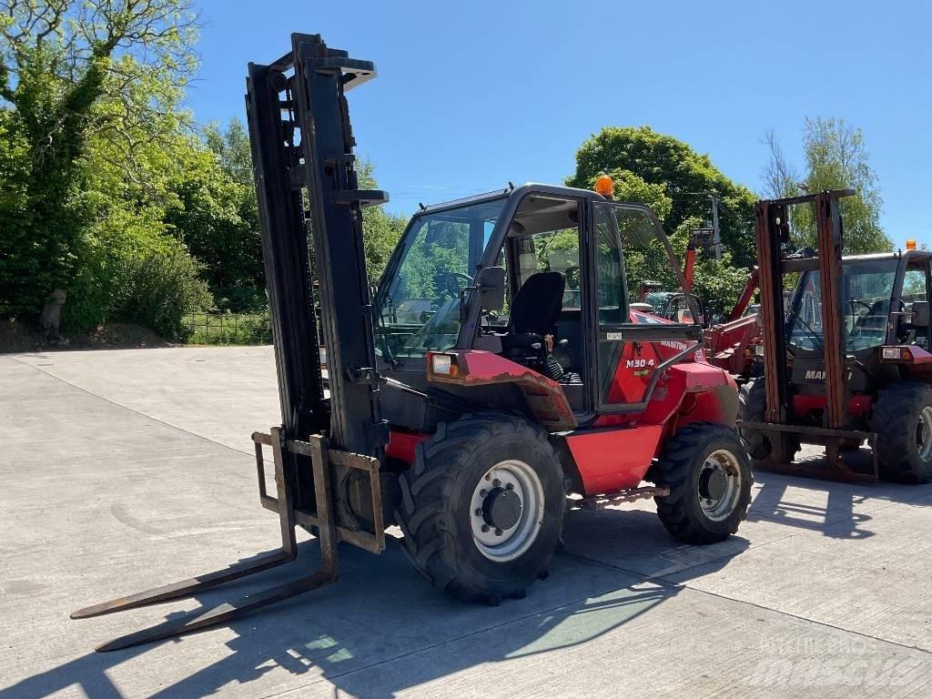 Manitou M 30.4 Tehnika ar dīzeļa dzinēju