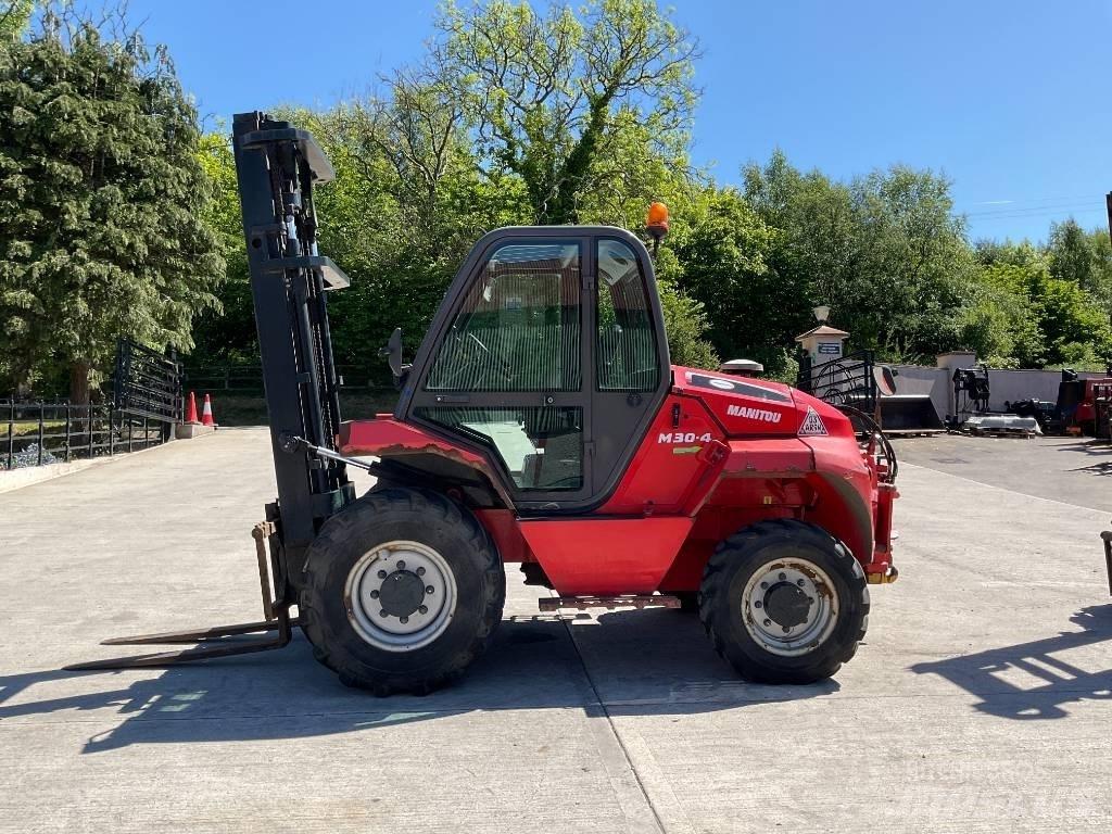 Manitou M 30.4 Tehnika ar dīzeļa dzinēju