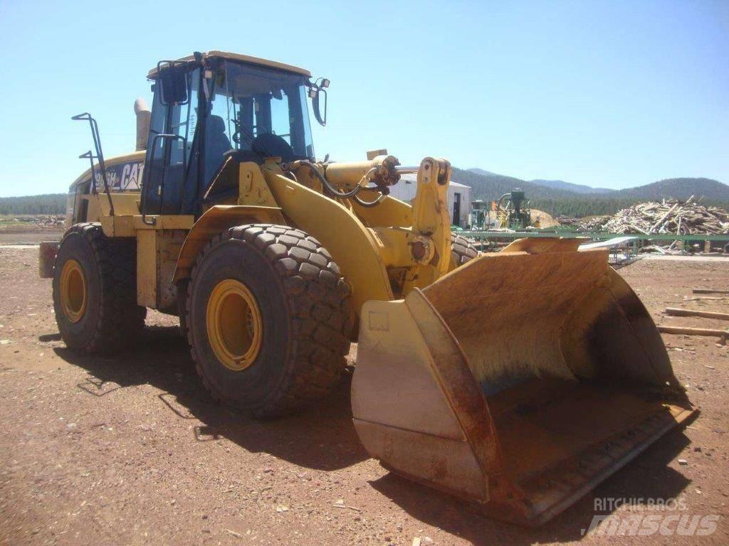 CAT 966H Iekrāvēji uz riteņiem