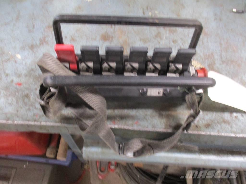 Hiab 245E-5 Iekrāvēju krāni