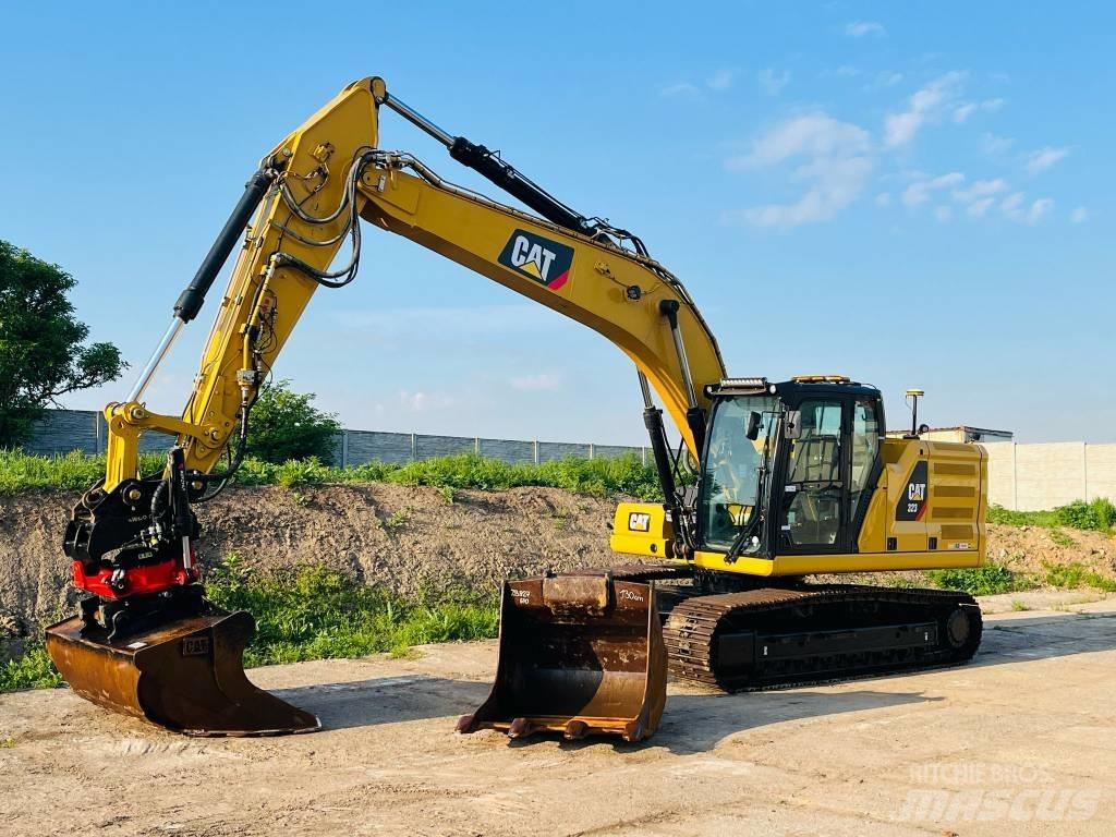 CAT 323 Kāpurķēžu ekskavatori