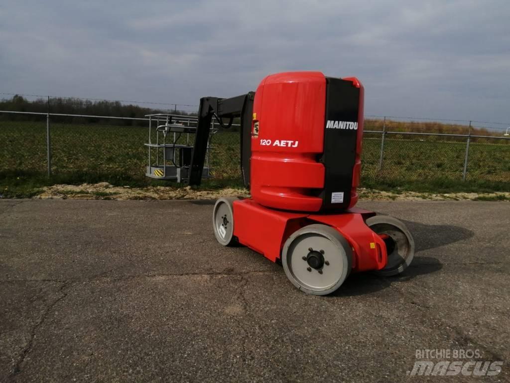 Manitou 120 AETJ Strēles pacēlāji