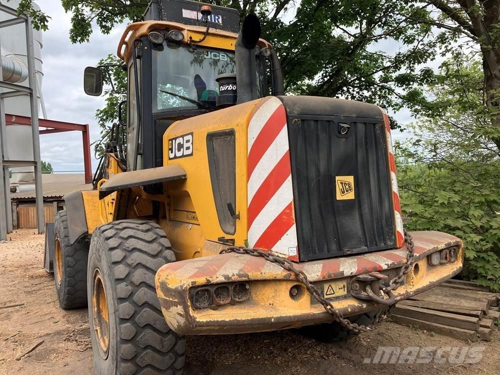 JCB 436 Iekrāvēji uz riteņiem
