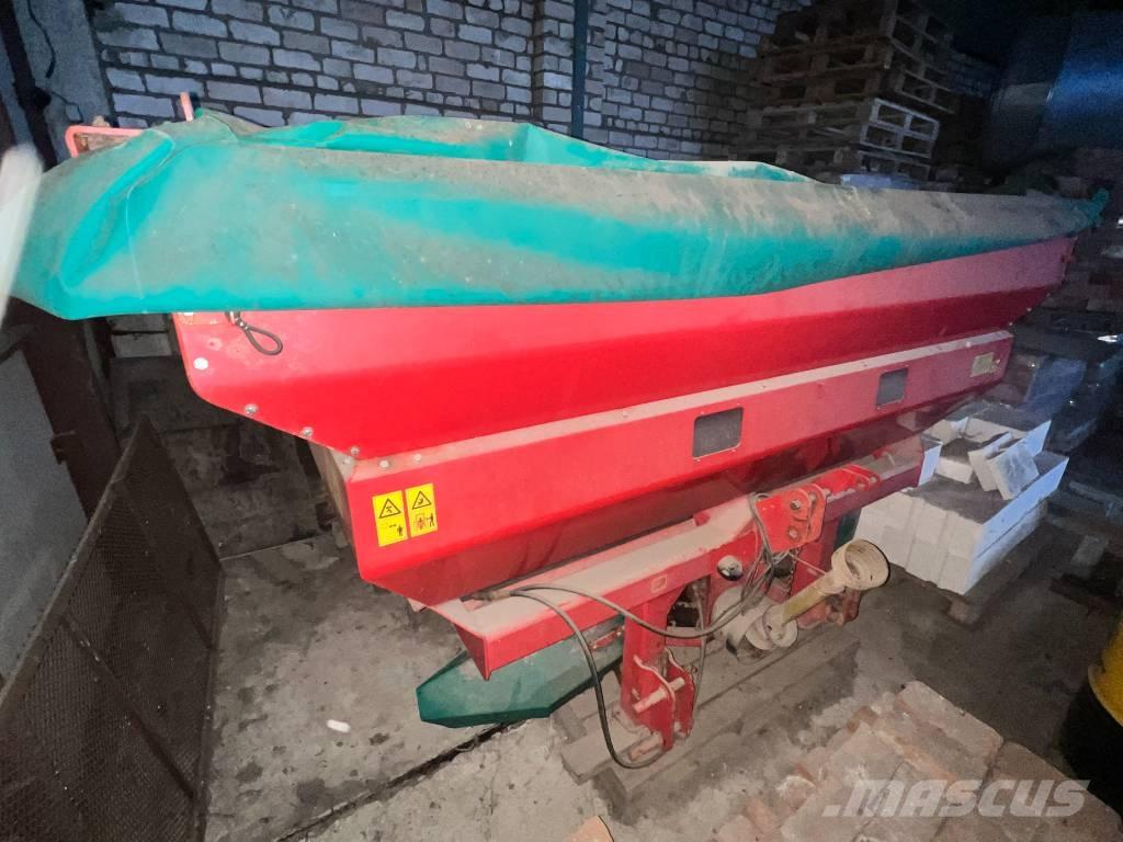 Kverneland DS-XL Minerālmēslu izkliedētāji