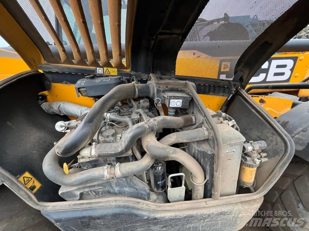 JCB 535-125 Teleskopiskie manipulatori