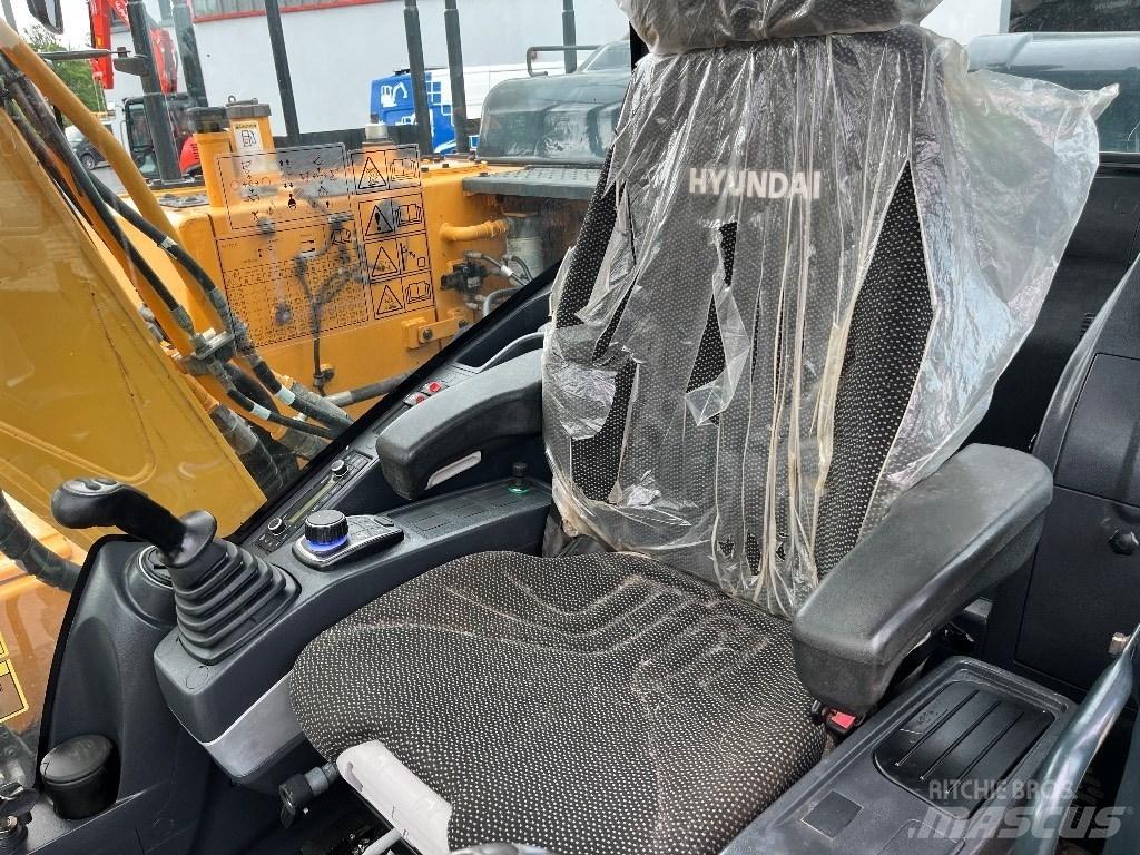 Hyundai HX140LC Kāpurķēžu ekskavatori