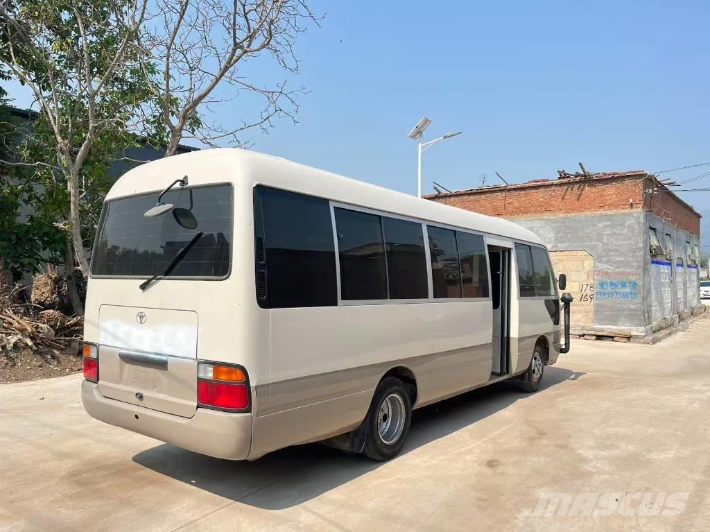Toyota Coaster Bus Mikroautobusi