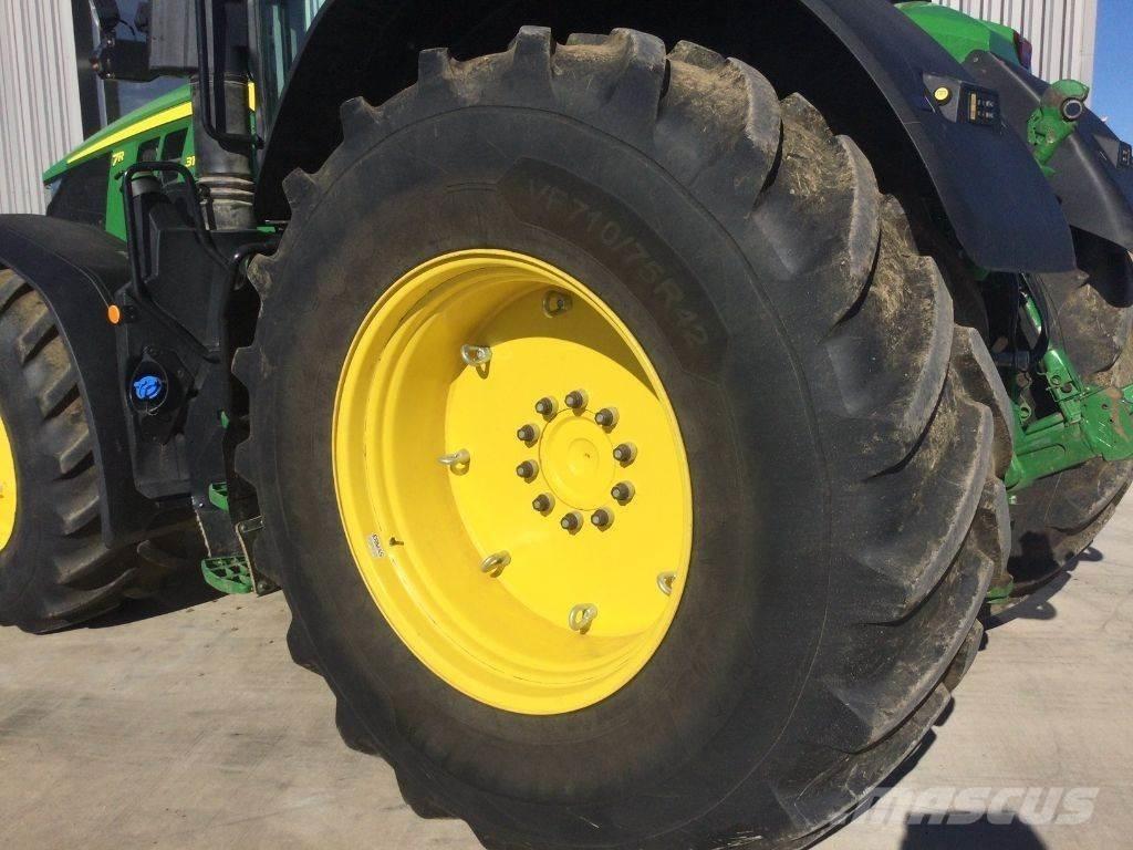 John Deere 7R310 Traktori
