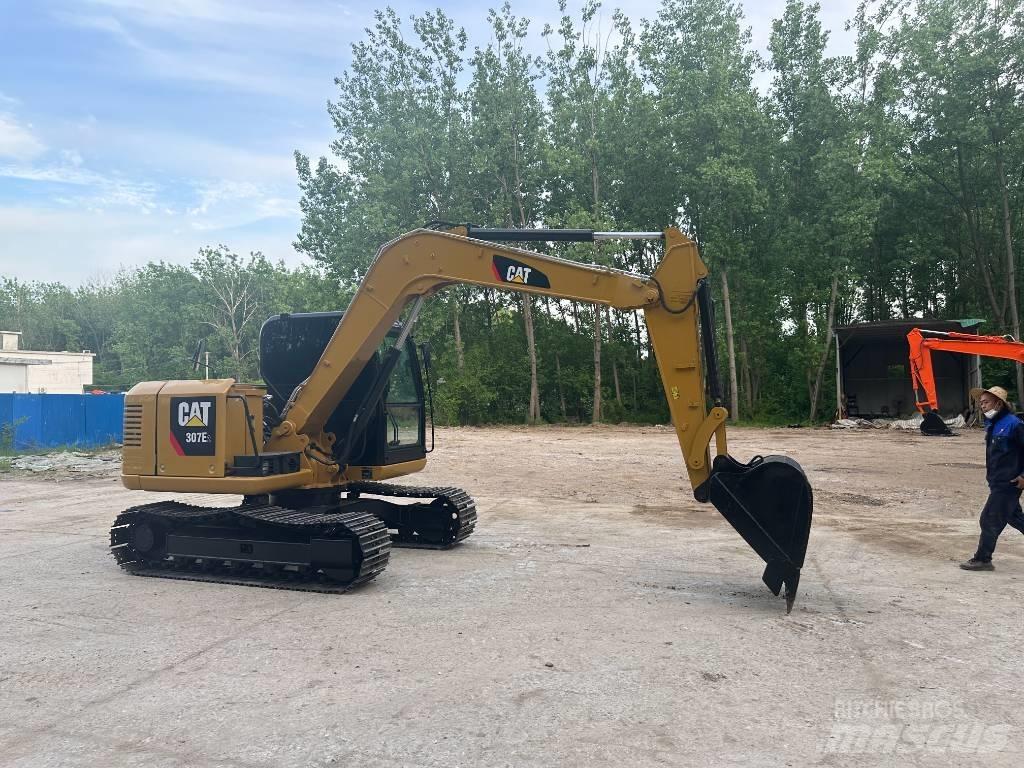 CAT 307E2 Kāpurķēžu ekskavatori