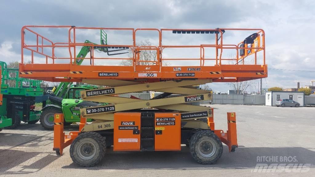 JLG 330 LRT Šķerveida pacēlāji