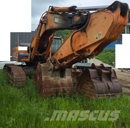 Doosan DX 520 LC Kāpurķēžu ekskavatori