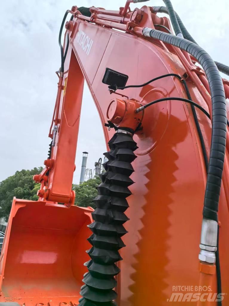 Hitachi ZX 200-3 G Kāpurķēžu ekskavatori